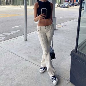 Brandy Melville Agatha cargo low rise pants